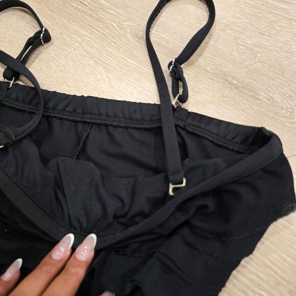 Magic Suit Swimsuit Women's Medium Black Ruffled Spaghetti Strap Beach Summer - Picture 4 of 7